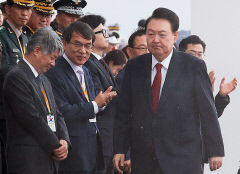 윤석열 대통령, 김건희 여사 특검법·해병대원 특검법·지역화폐법 거부권 행사