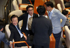 증시 악재 '금투세' 어쩌나…민주당 결론 못내자 국민의힘 