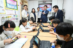 'K보듬 6000' 'K공동체 식사' 프로젝트, 기업과 연계…경북형 돌봄, AI 로봇 융합 산업화한다