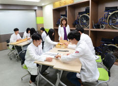 [주목! 이 학과] 대구보건대 작업치료학과, 국가고시 합격률 100%…국내외 아우르는 재활치료 전문가 양성