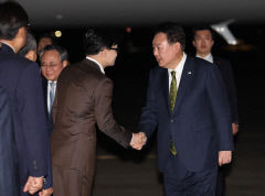'金여사 사태 분수령' 尹-韓 면담서 돌파구 마련될까
