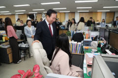 안동, 임산부 직원에 전용의자 제공 