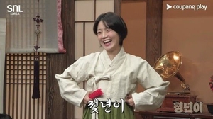 안영미, ‘젖년이’ 생방송 욕설 ‘논란’ …SNS 의미심장 사진 공개
