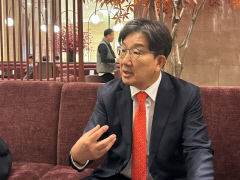 '친윤 핵심' 권성동 