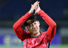 '홍명보호' 쿠웨이트 3-1로 승리하며 4연승…손흥맨 A매치 50호골 나와