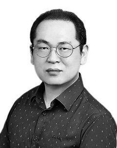 [동대구로에서] 다시 마주하게 된 '혼돈'의 시대