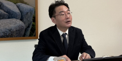 '직무 미수행' 논란 동구청장, 임기 연가·병가 내역 공개