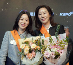 류수정 양궁감독·장혜진 선수 '체육훈장 청룡장'
