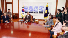 2025년도 예산안 또다시 법정 처리 시한 넘겨