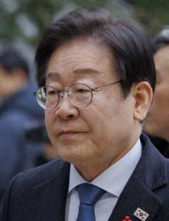 민주당, 윤 대통령 비상계엄 선포에 국회 긴급 소집