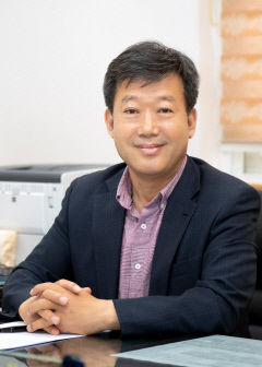 남한권 울릉군수 인터뷰 ``새로운 가치의 농수산업 육성…`K-관광섬` 만들겠다``