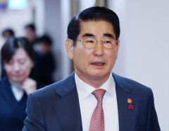 김용현 전 국방부장관 구치소 내에서 극단적 선택 시도(종합)