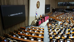 [尹 탄핵소추] '내란 혐의' 尹대통령 결국 국회서 '탄핵'…국가 정상화 첫 단추여야