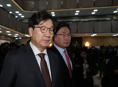권성동 