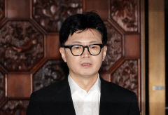 한동훈 사퇴설 '솔솔' 비대위 급물살… 차기 당 대표 두고 설왕설래