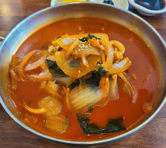 [대구 맛집] 수성구 '몽짬뽕' , '완뽕'에 이르고마는 밀키한 짬뽕국물의 매력