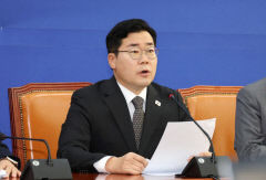 내란·김건희 여사 특검법 두고 여야 신경전