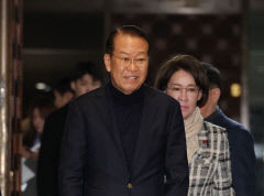 국민의힘 비대위원장에 '친윤·5선' 권영세…쇄신 앞서 '화합·안정' 택한듯