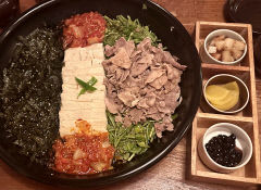 [대구 맛집] 대구 남구 '놋그릇과 항아리'…아늑한 조명 아래 일품 두부김치와 막걸리 한잔