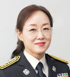 대구 출신 최초 여성 소방정 탄생