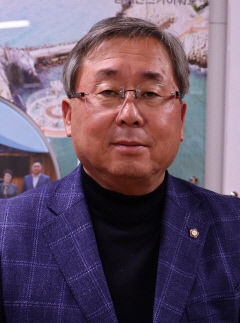 김정희 울진군의회 의장, 한국언론연대 '의정·행정 대상' 우수상 수상