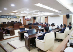영양군의회, 2025년 시무식 열고 '군민과 함께 할 것' 약속