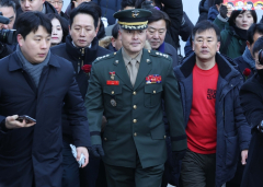 ‘채 상병 사건’ 박정훈 대령, 항명·명예훼손 혐의 1심 무죄