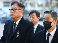 경찰 특수단, 정진석 대통령 비서실장 소환조사