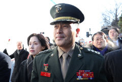 군검찰, '박정훈 대령 항명 1심 무죄'에 항소…