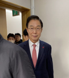 뇌물 등 혐의 임종식 도교육감 1심서 실형 선고…법정 구속 면해