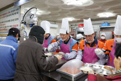 포항제철소, 설 명절 앞서 사회공헌 실천 앞장
