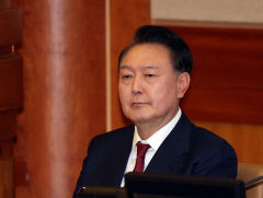 설 연휴 최대 관심사 떠오른 尹대통령 '구속 기소 여부'…檢 최종 선택은?