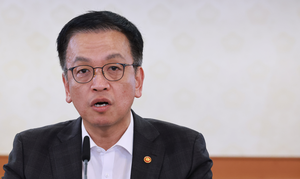 최상목 “특검법 위헌 요소 없애야 극한 대립 해소”