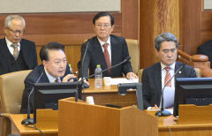 尹 측, 헌법재판관 3인 대한 회피촉구 의견서 제출