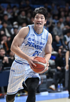 이대헌↔김준일 트레이드…오는 7일 둘의 첫 맞대결 성사 될까
