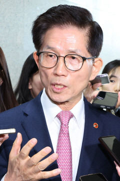 김문수 조기 대선 출마 ``전혀 검토하거나 생각한 것 없다``