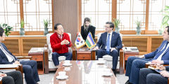주한우즈베키스탄대사, 홍준표 대구시장 예방 