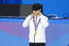 대구 경신고 출신 장성우 쇼트트랙 남자 1000m 금