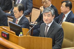 尹탄핵 8차 변론서 증거 공방 