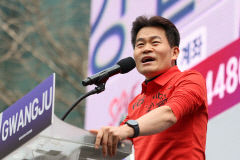 광주 금남로 집회 참석한 전한길 