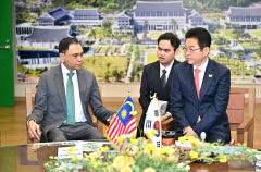 이철우 도지사, 주한 말레이 대사와 APEC 성공 다짐