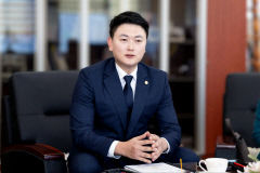 '전국 최악 기초의회' 쇄신할 최연소 리더십…김동현 중구의장