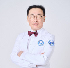 학술과 의료봉사의 빛나는 순간…경북의대 동문 한자리에