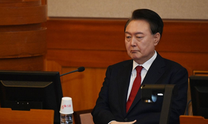법원, ‘내란 우두머리 혐의’ 尹, 구속취소 청구 20일 심문