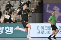 대구시청 핸드볼팀, 8연패 탈출