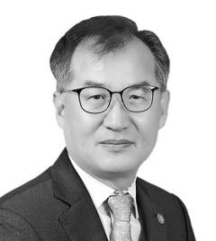 [시선과 창] 봄, 칭찬과 감사의 말을 심자