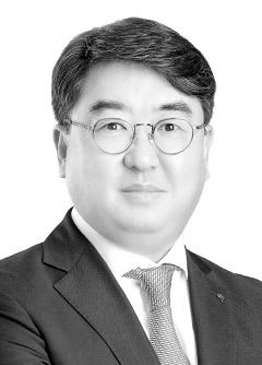 [아침을 열며] 새로운 질서를 위한 통합의 정치