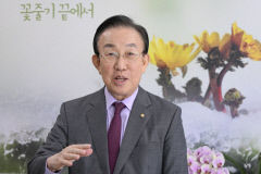 [인터뷰] 김관용 전 경북도지사 