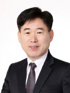 [프로필] 김성중 예천교육지원청 교육장