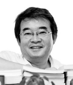 [안도현의 그단새] 새를 찍는 기자 박진관